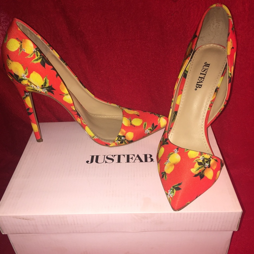 Lemon pumps
